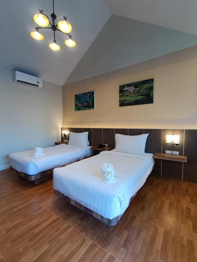English Resotel : อิงลิช รีโซเทล Nakhon Si Thammarat Bagian luar foto